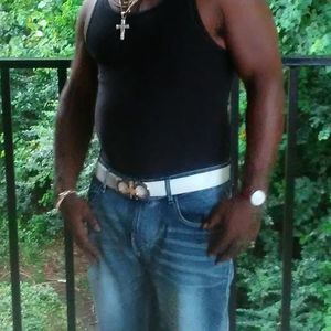 Meet your Posher, Dontae